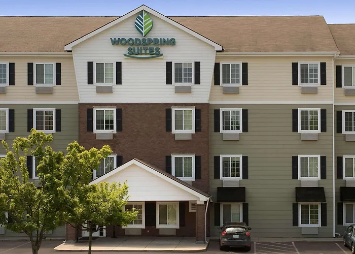 Woodspring Suites Kansas City